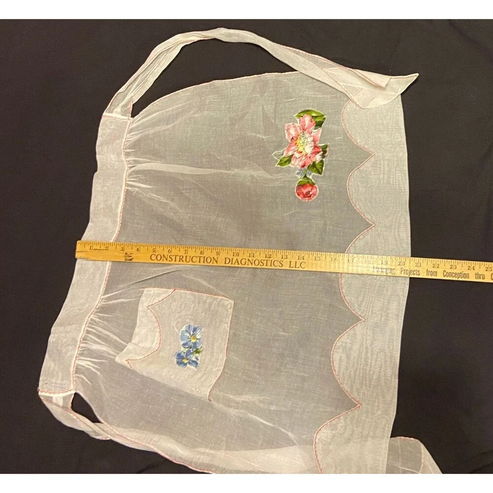 #5728 Womens  Sheer White Sewn on Floral patches Half Hostess Apron with Pockets